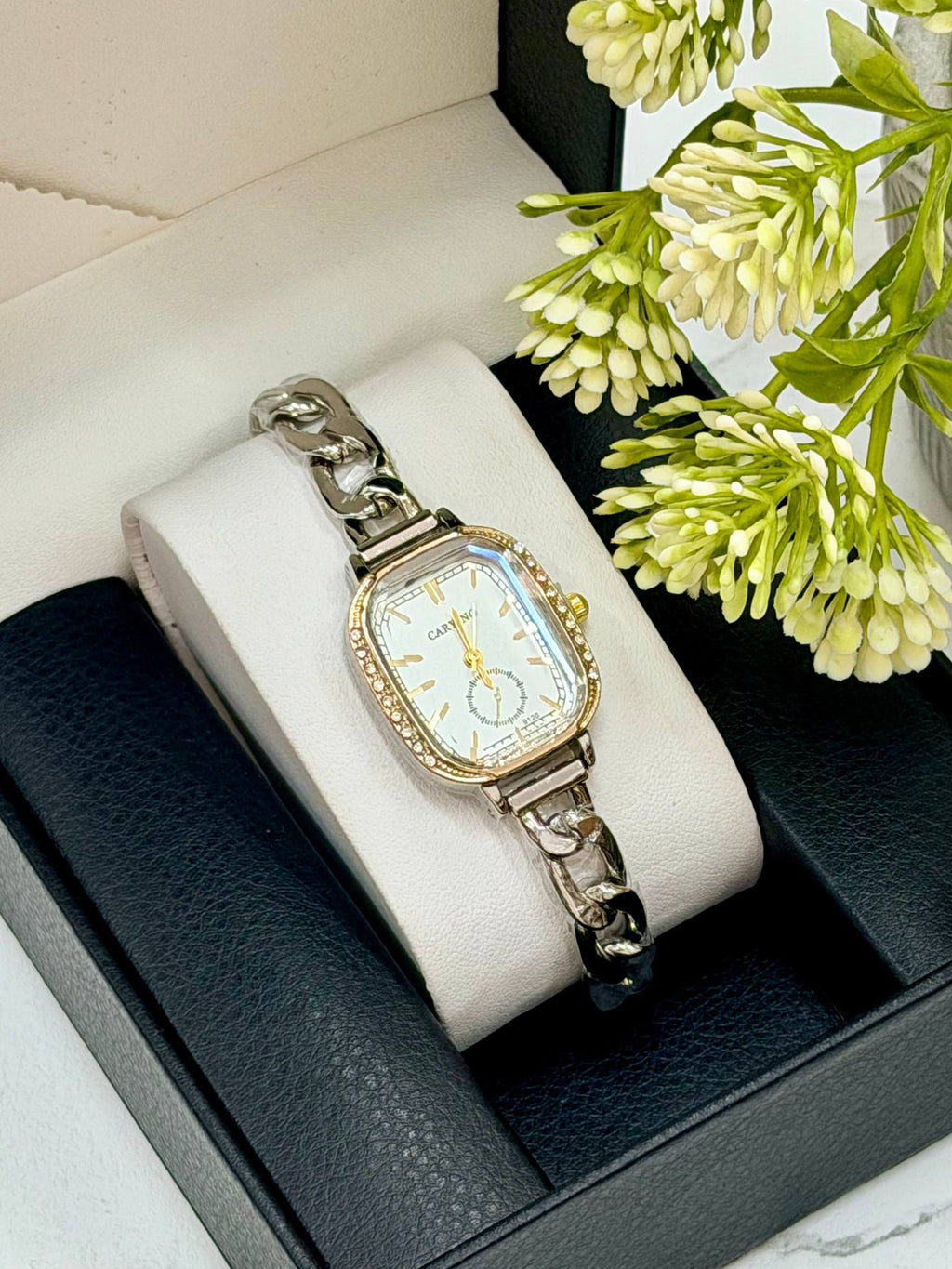 ساعة Caryino الستاتية