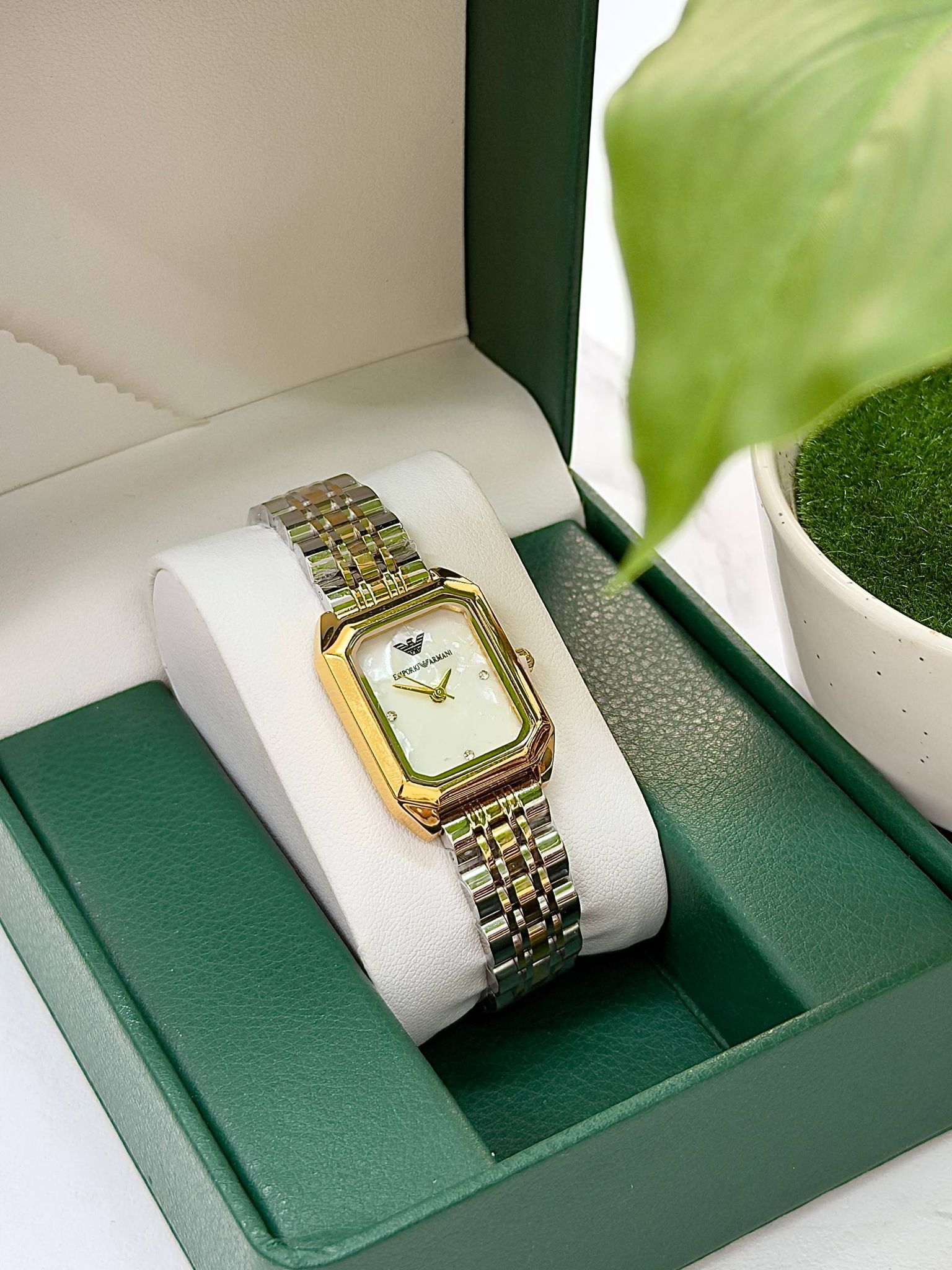 ساعة أرماني الستاتي  ( اصلية )