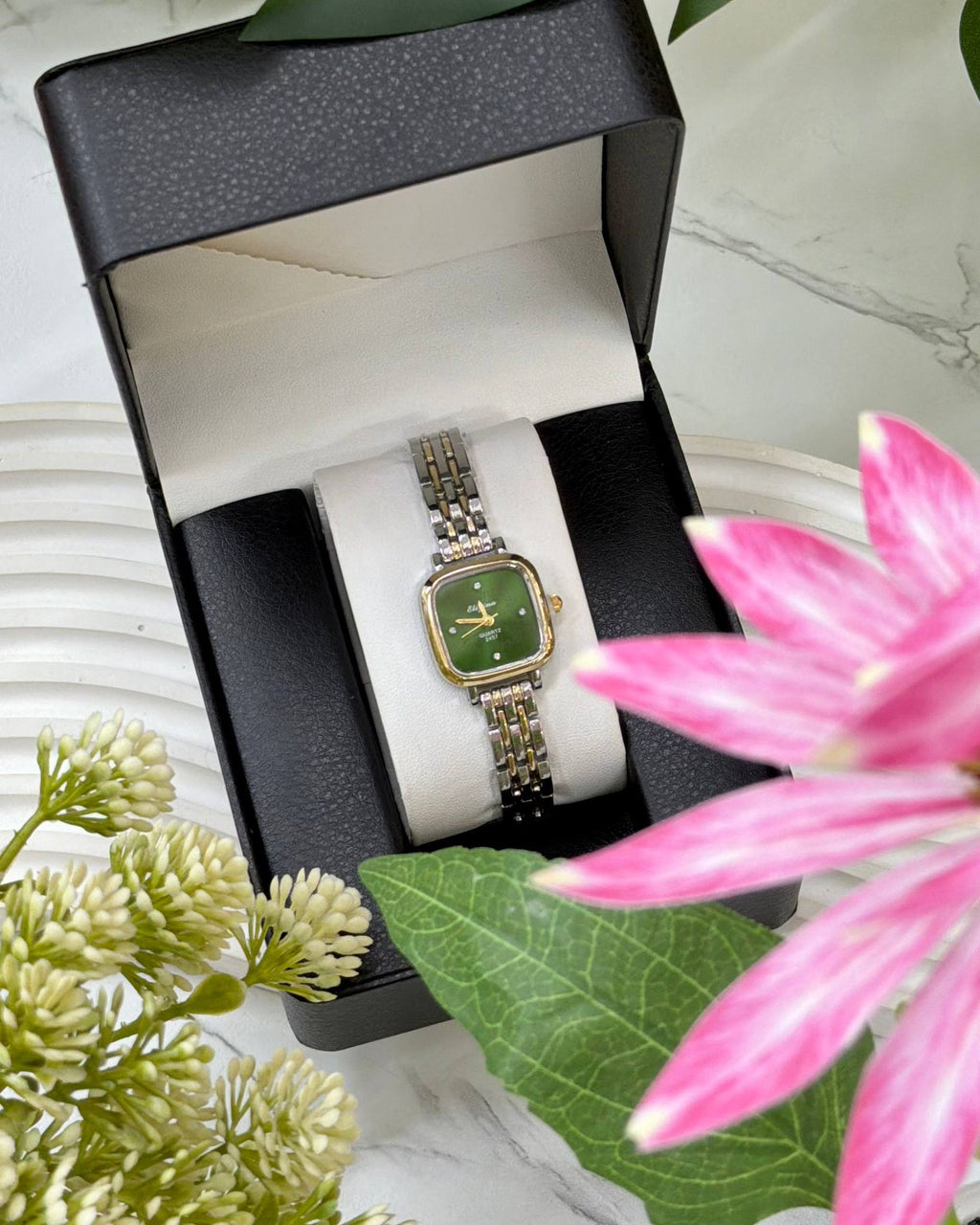 ساعة يد نسائية Quartz