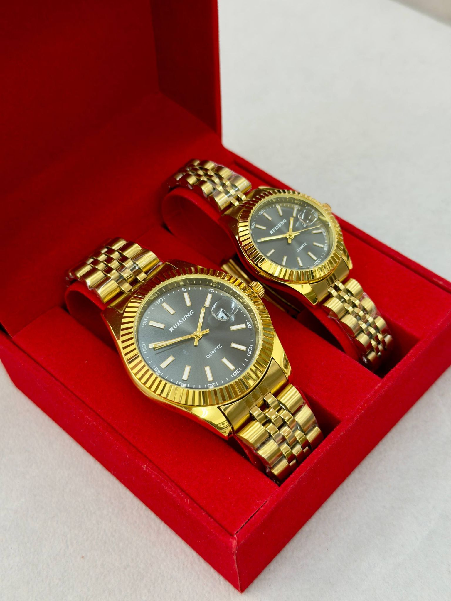 بكج ساعات كوارتز